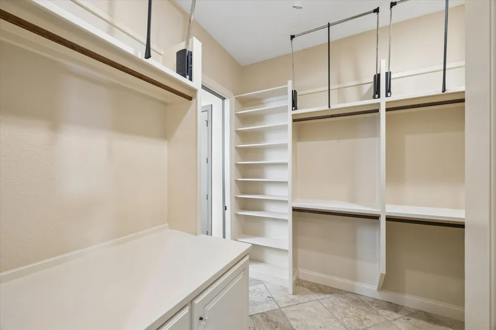2103 Airline Drive Friendswood, TX 77546