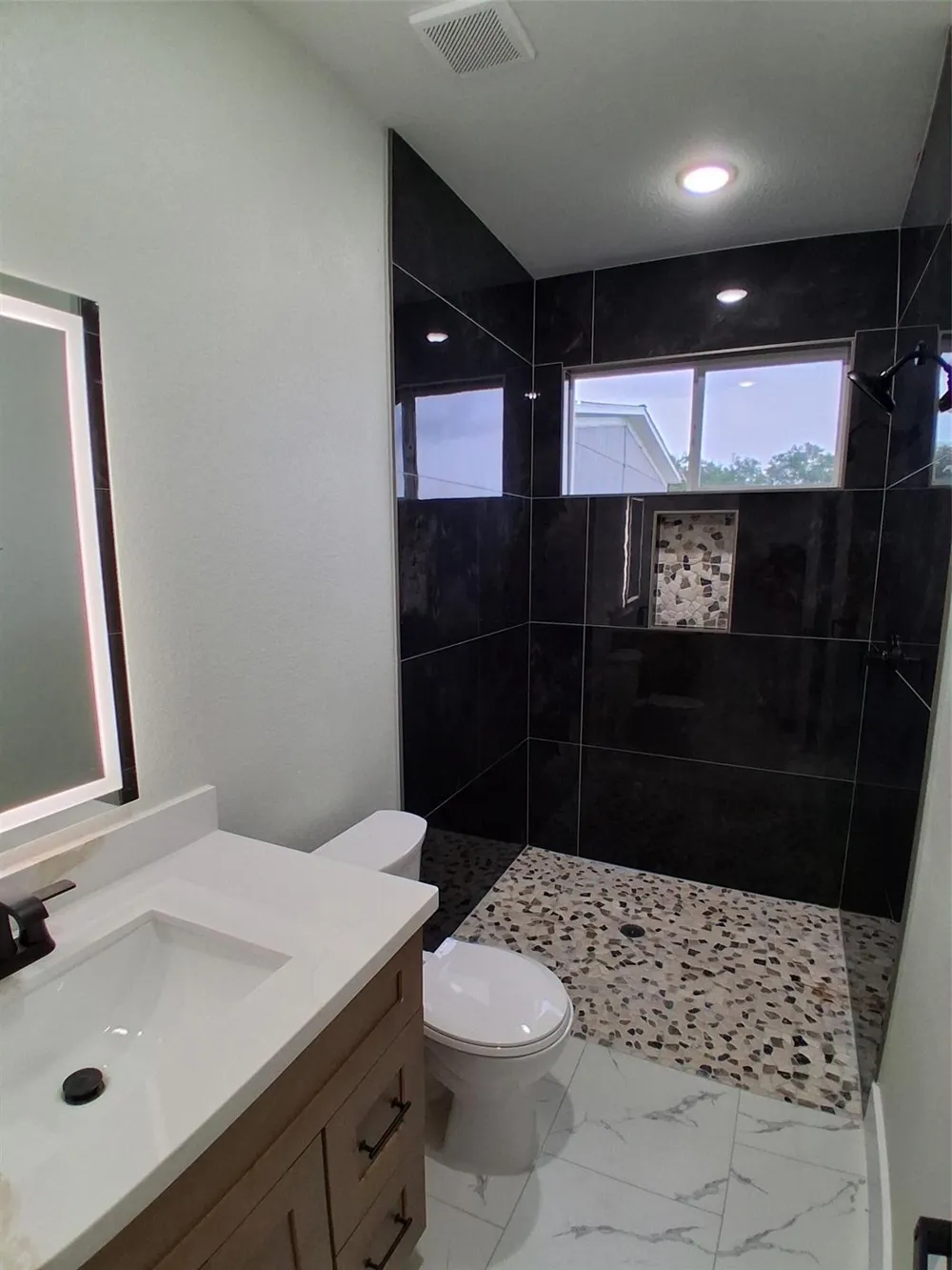 331 Road 5840 Cleveland, TX 77327