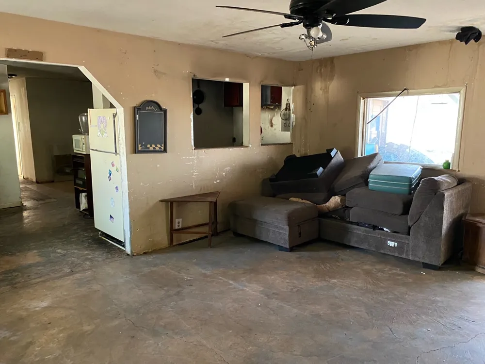 501 Lincoln Avenue Electra, TX 76360