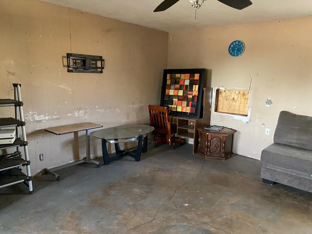 501 Lincoln Avenue Electra, TX 76360