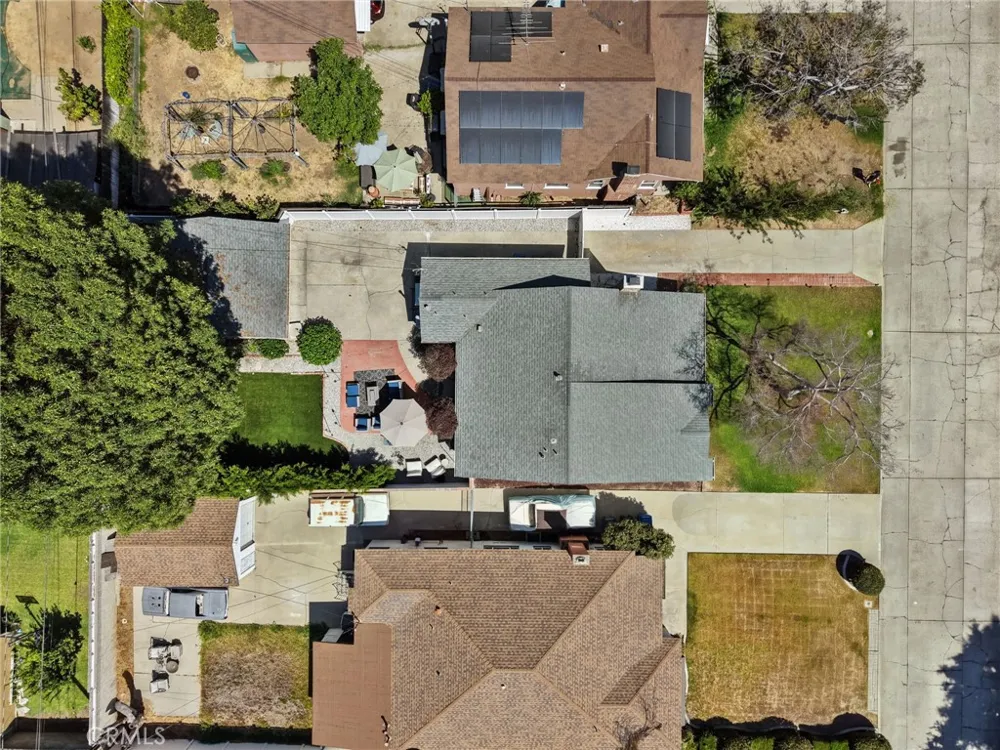 6013 Gregory Whittier, CA 90601
