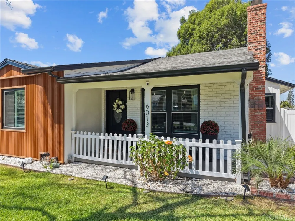 6013 Gregory Whittier, CA 90601