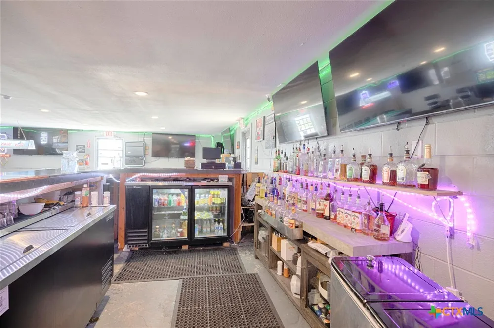 400 W Main Street Cuero, TX 77954