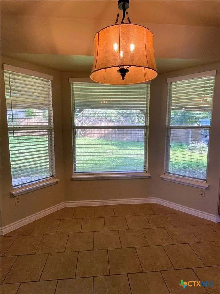6 Kirkwood Cove New Braunfels, TX 78130
