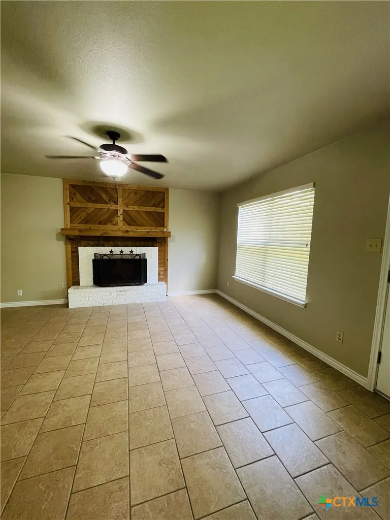 6 Kirkwood Cove New Braunfels, TX 78130