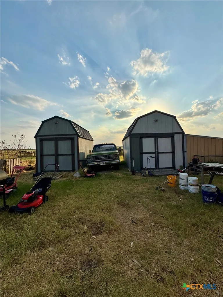 439 County Road 181 Marlin, TX 76661