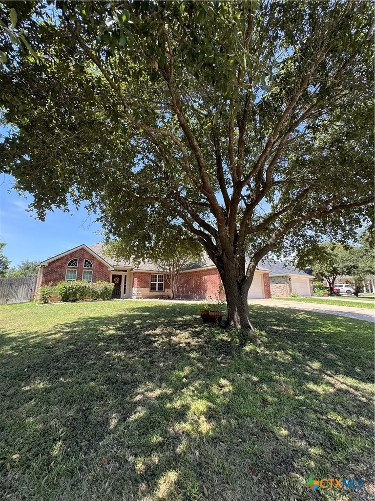 5704 Meadow Wood Drive Temple, TX 76502