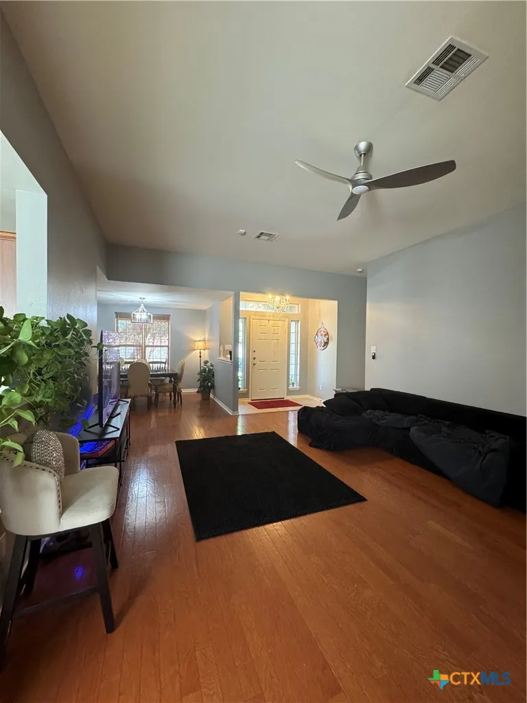 5704 Meadow Wood Drive Temple, TX 76502