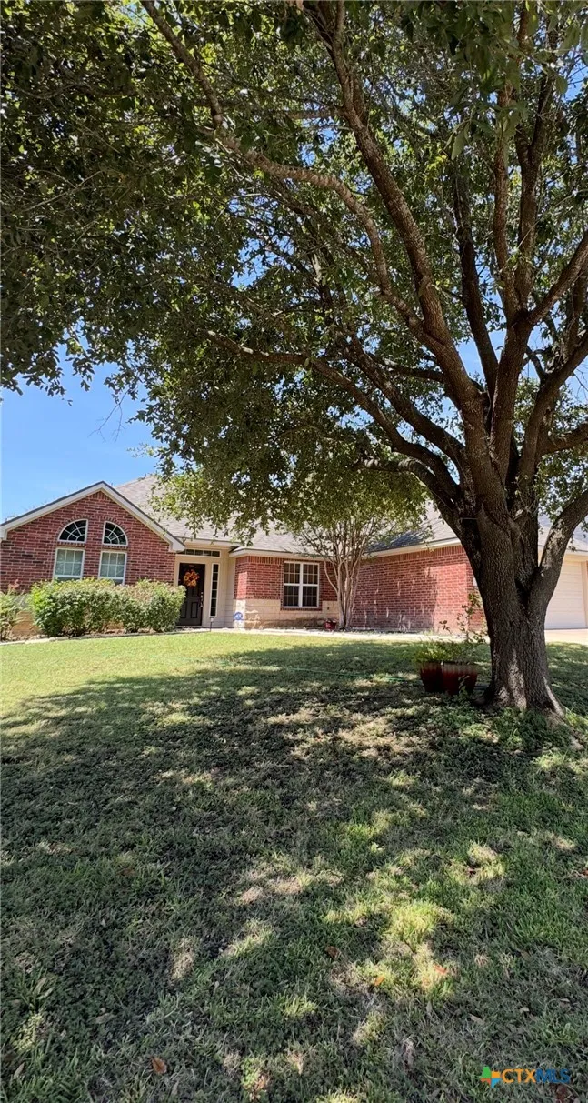 5704 Meadow Wood Drive Temple, TX 76502