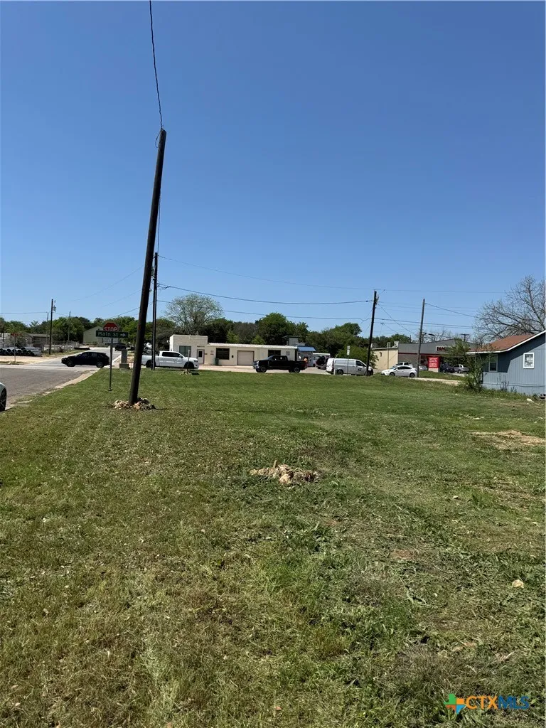 921 S Main Street Belton, TX 76513
