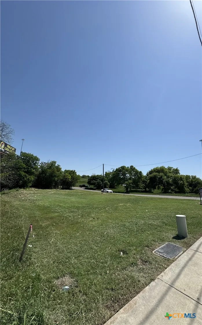 921 S Main Street Belton, TX 76513