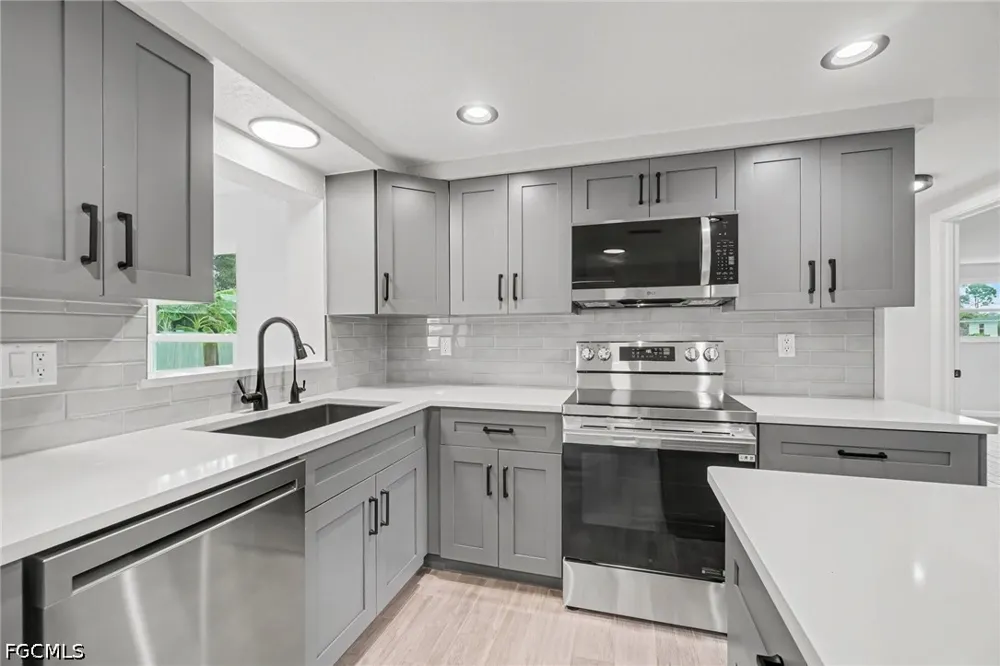Shell Road Venice, FL 33953