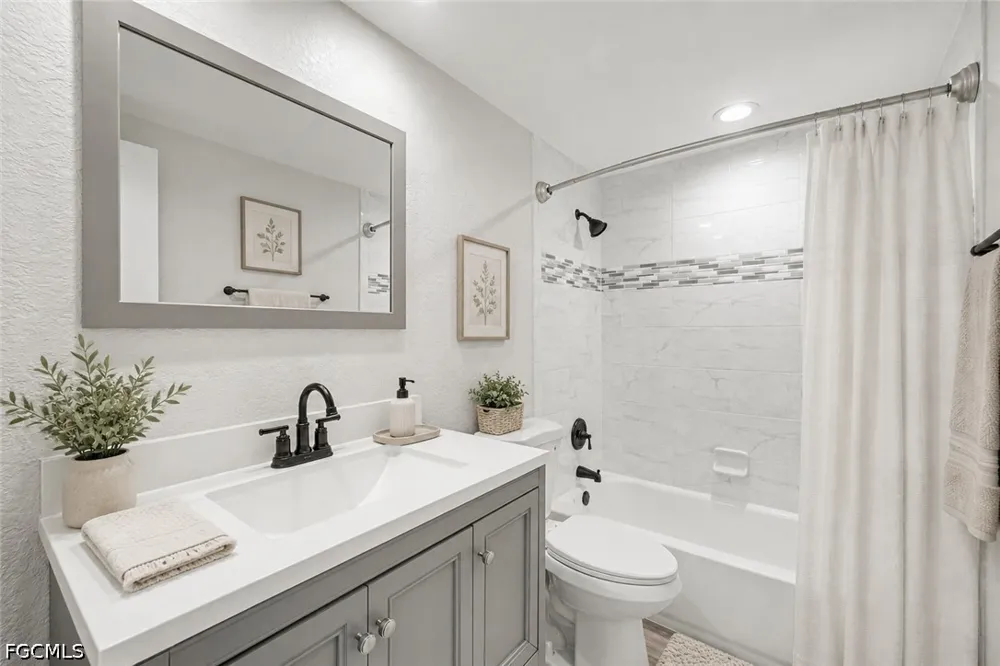 Shell Road Venice, FL 33953