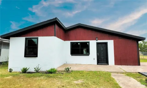 3903 E Lopez Drive