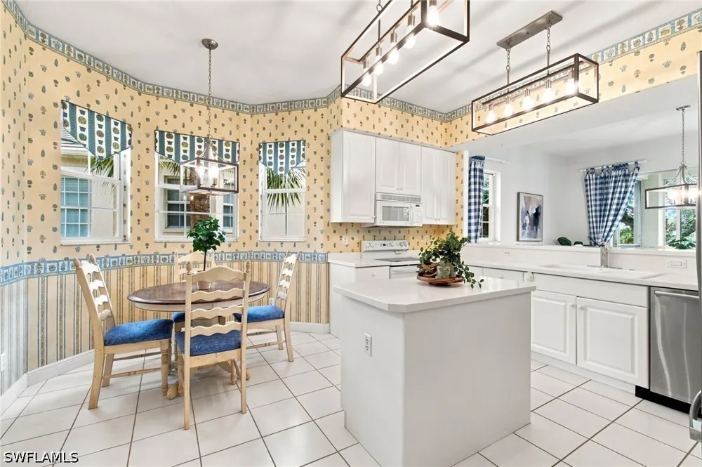 Vintage Reserve Lane #C Naples, FL 34119