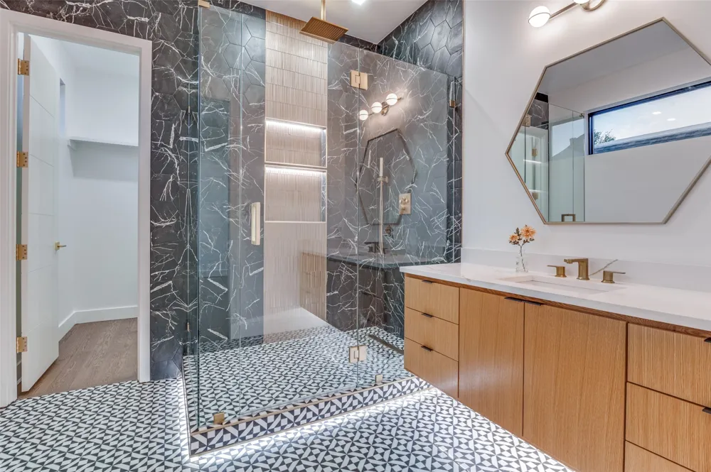 4044 Hawthorne Avenue Dallas, TX 75219