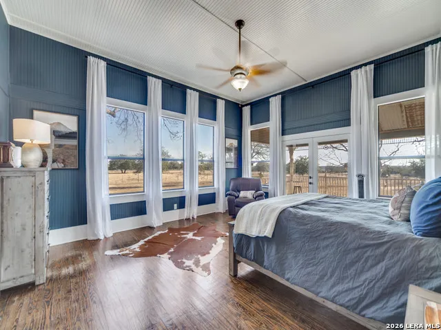 121A Bartel Comfort, TX 78013