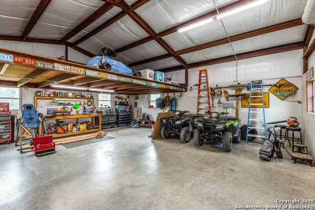121A Bartel Comfort, TX 78013