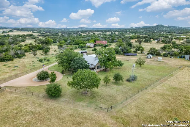 121A Bartel Comfort, TX 78013
