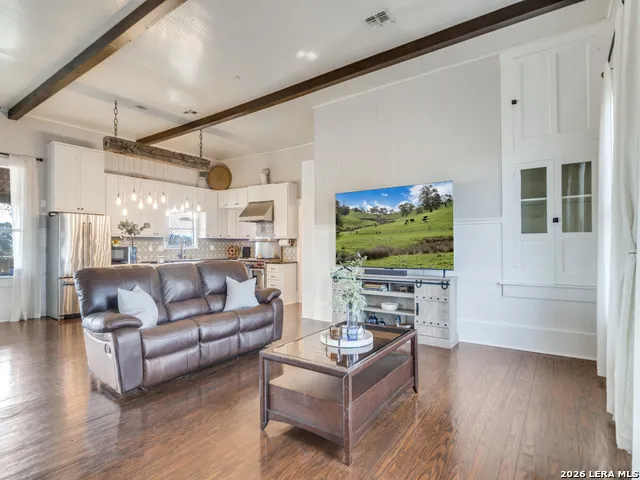 121A Bartel Comfort, TX 78013