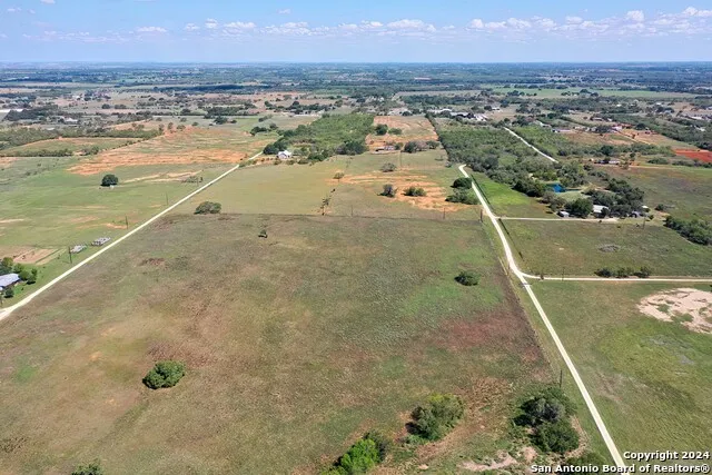 N/A Hwy 87 W Adkins, TX 78101