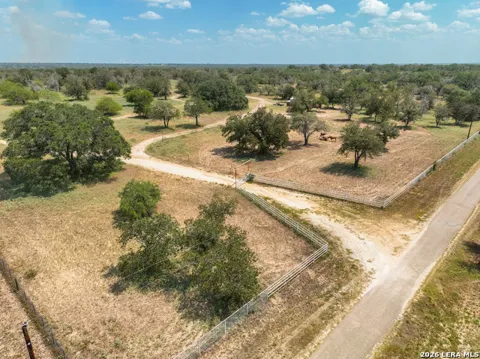 445 Private Road 7822