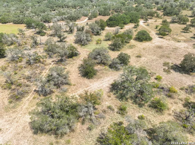 445 Private Road 7822 Natalia, TX 78059