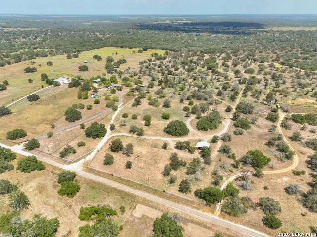 445 Private Road 7822 Natalia, TX 78059