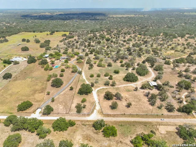 445 Private Road 7822 Natalia, TX 78059