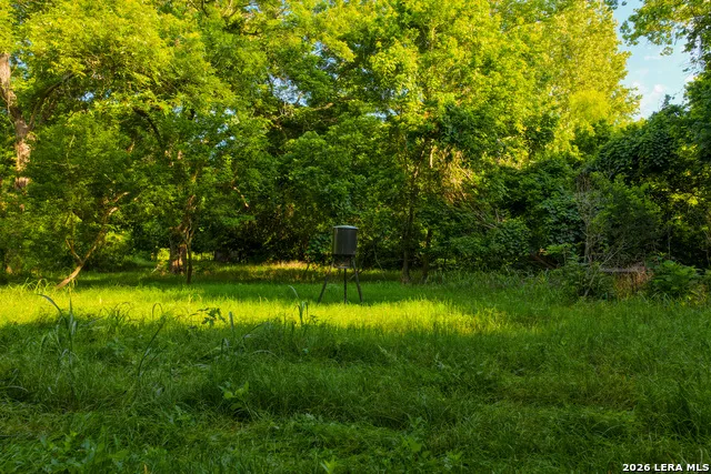 279 FERMIN LN Seguin, TX 78155