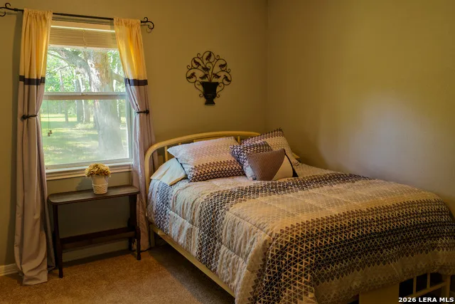 279 FERMIN LN Seguin, TX 78155