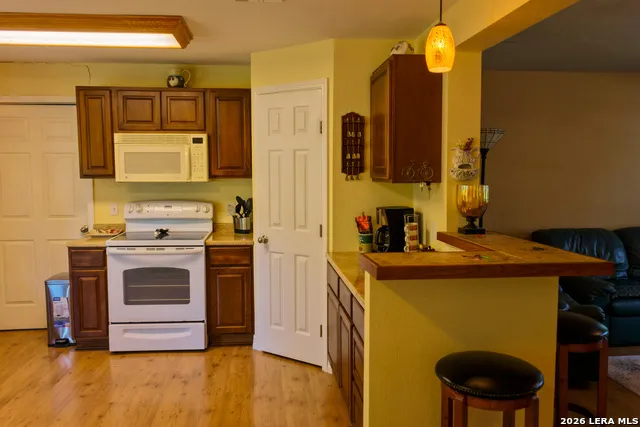 279 FERMIN LN Seguin, TX 78155
