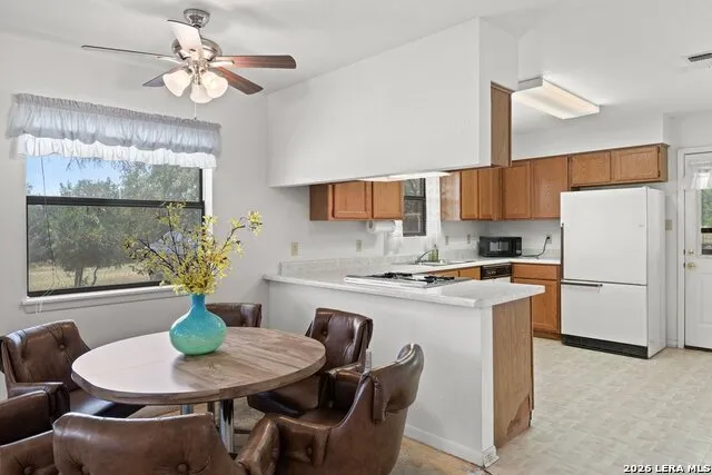 1984 N Grape Creek Road Fredericksburg, TX 78624