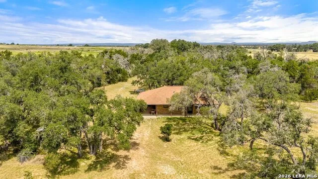 1984 N Grape Creek Road Fredericksburg, TX 78624