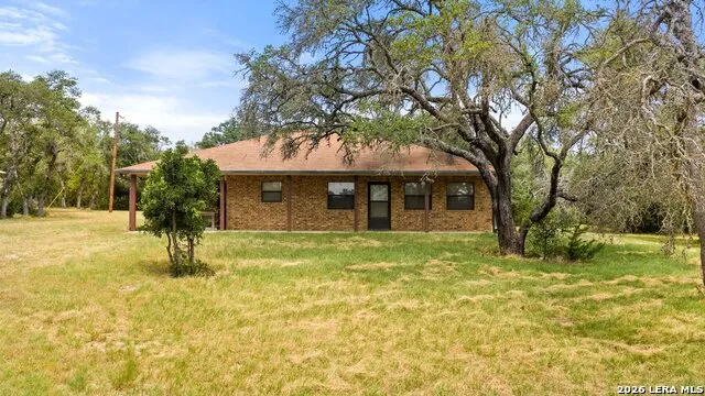 1984 N Grape Creek Road Fredericksburg, TX 78624