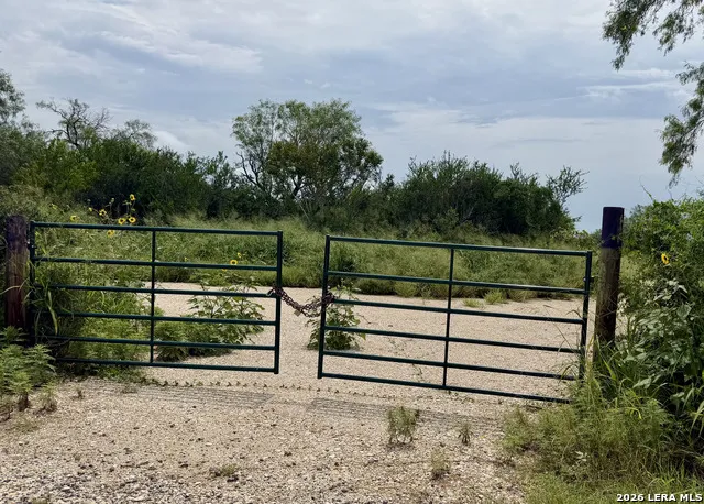 2018 STRAWBERRY CITY RD Poteet, TX 78065