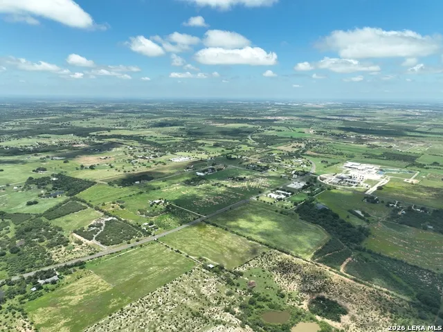 13407 Fm 1346 St.Hedwig, TX 78152