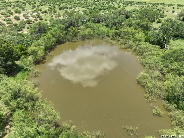 13407 Fm 1346 St.Hedwig, TX 78152