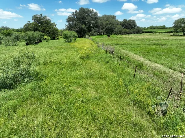 13407 Fm 1346 St.Hedwig, TX 78152