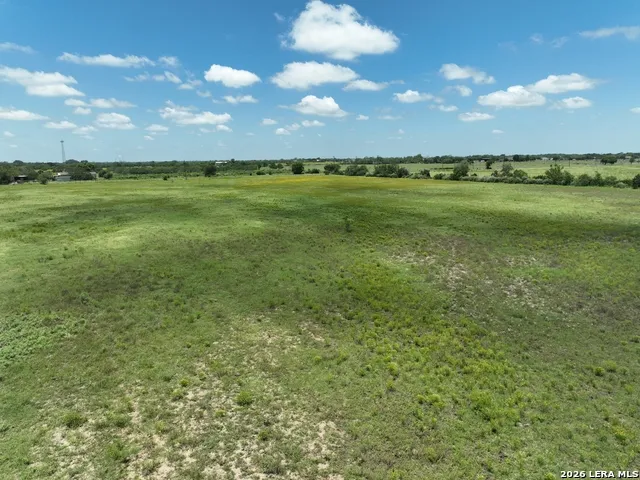 13407 Fm 1346 St.Hedwig, TX 78152