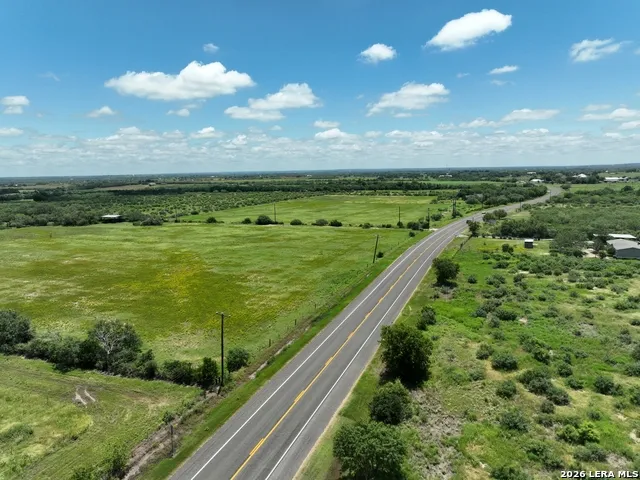13407 Fm 1346 St.Hedwig, TX 78152