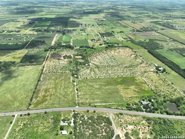 13407 Fm 1346 St.Hedwig, TX 78152