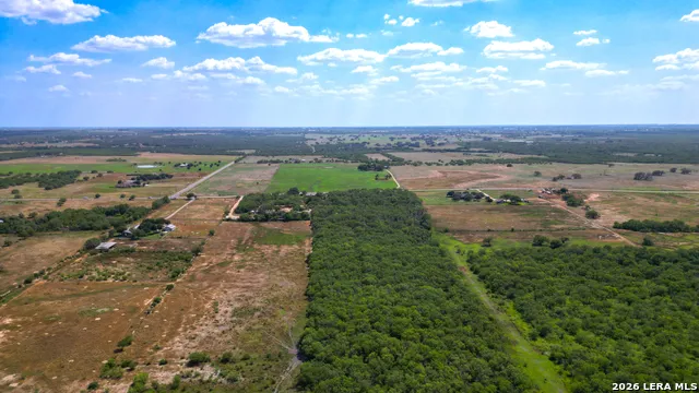 150 Fm 1303 Floresville, TX 78114
