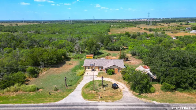 150 Fm 1303 Floresville, TX 78114