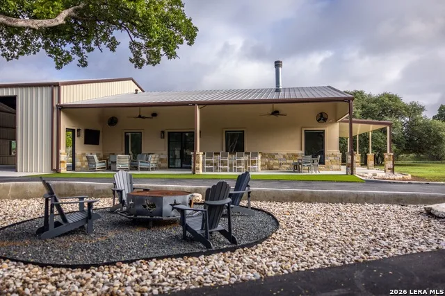 140 SATTLER RD Spring Branch, TX 78070