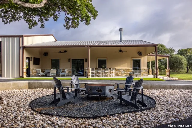 140 SATTLER RD Spring Branch, TX 78070