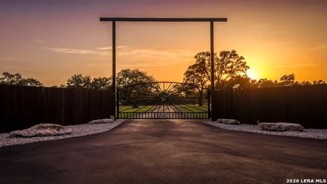 140 SATTLER RD Spring Branch, TX 78070