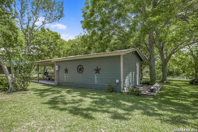 4516 FM 1090 Port Lavaca, TX 77979