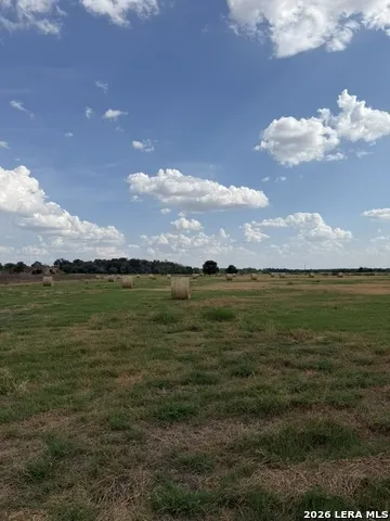 12510 FM 775 La Vernia, TX 78121