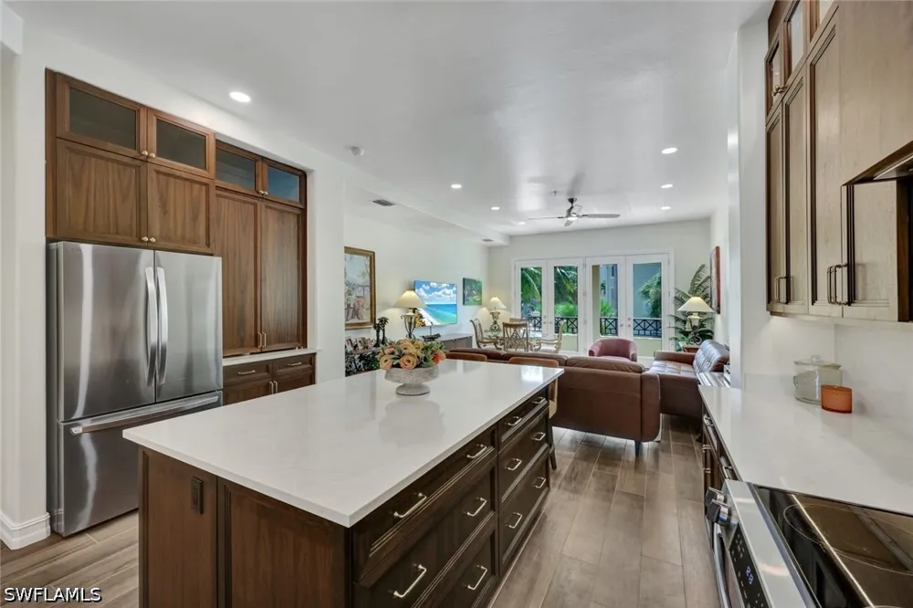 Estrella Court #1902 Naples, FL 34109